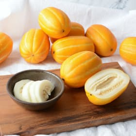 지마켓)(신선집중) 20%+9%/ 산지직송 당도보장 성주 참외 저탄소 성주 꿀 참외 5kg(혼합과) 43% 기존가21,000원 16,800원 11,930원