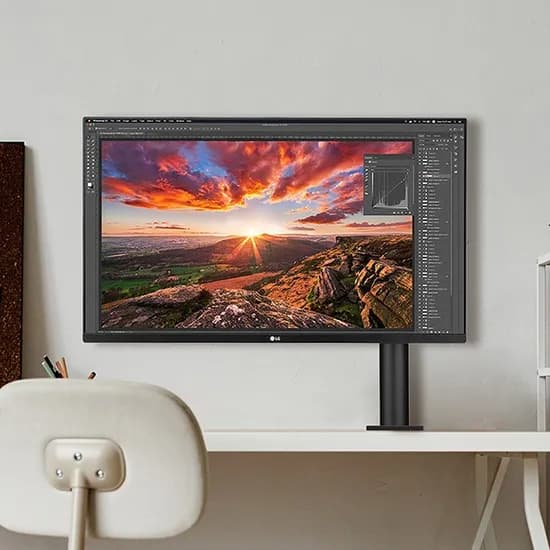 LG 32UN880K 모니터
