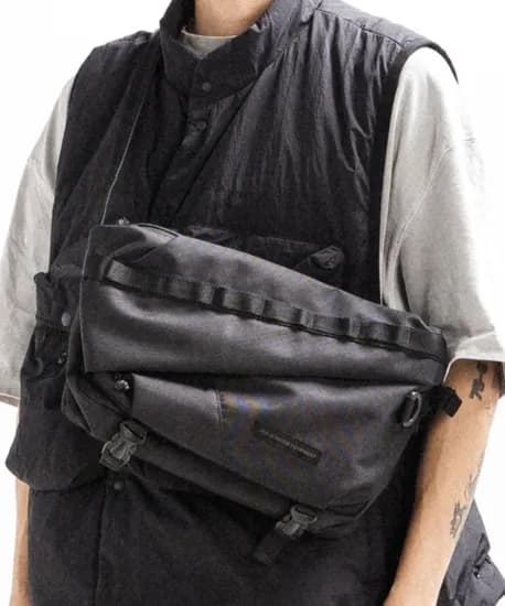 에이지그레이/코듀라 메신저백 9,900원(앞면 탈부착식)