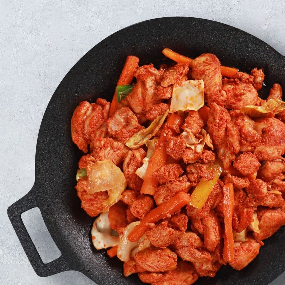 롯데온) 국내산 닭으로 만든 순살 춘천닭갈비 500 x 4팩 16340원 무배