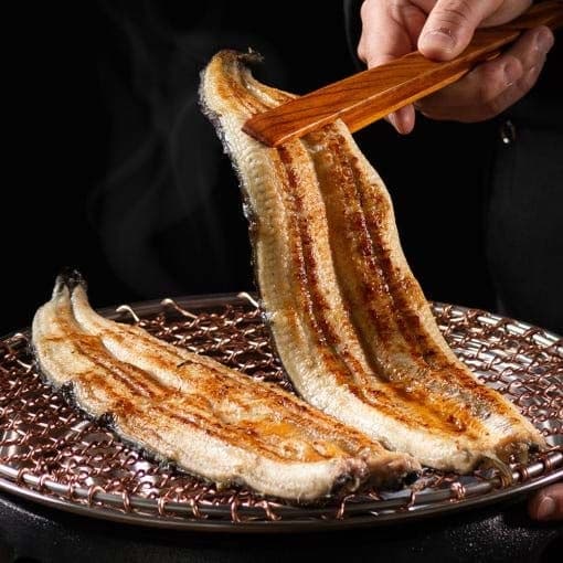 롯데온) 국내산 자포니카 민물장어 1kg 손질후 700g+소스포함 24770원 무배