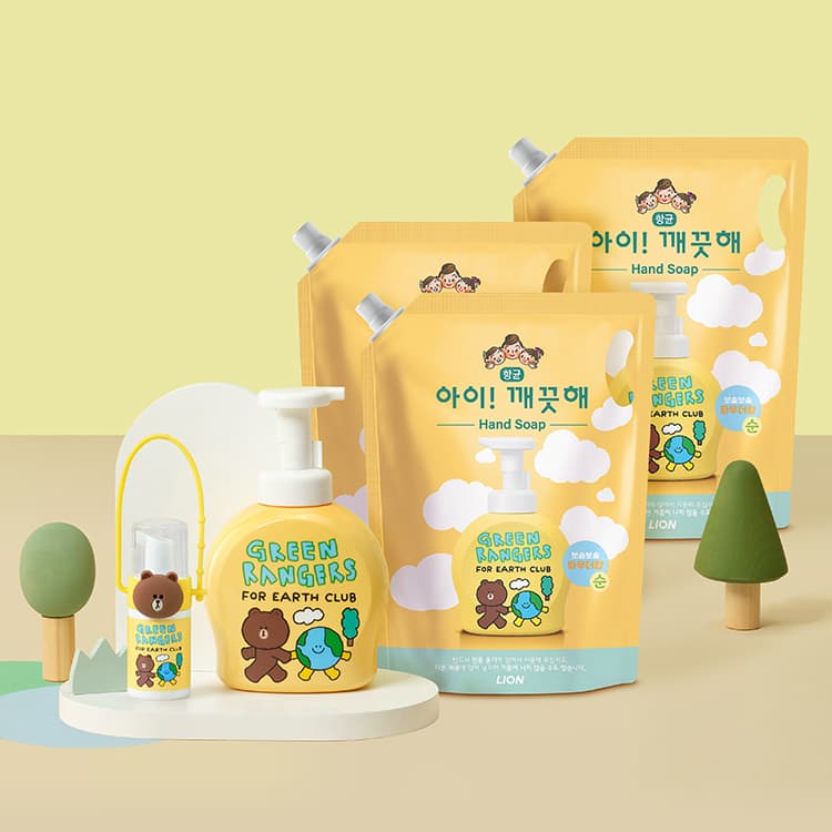 카톡선물)아이깨끗해x라인프렌즈 1.8L리필 3개+490ml 공용기1개+키링세트 23,900원