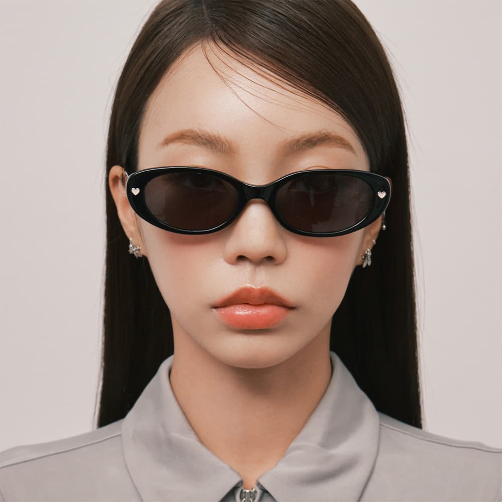 29CM) 카린 러브라인O C1 선글라스 123,322원