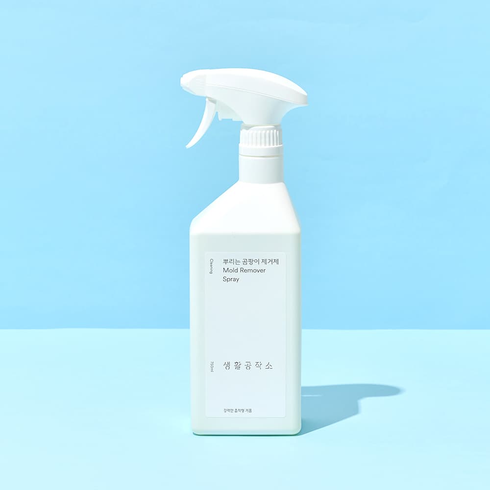 네이버)생활공작소 뿌리는 곰팡이 제거제 750ml X 3개 최대혜택가 12510원(개당 4170원)