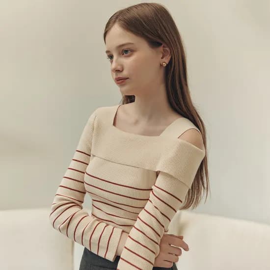 스트라이프 언발란스 오프숄더 스웨터 STRIPE UNBALANCE OFF SHOULDER SWEATER