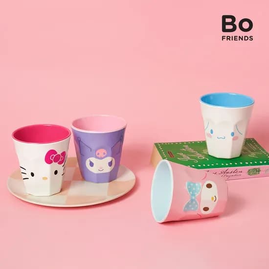 산리오 캐릭터즈 투톤 컬러 물컵 1p