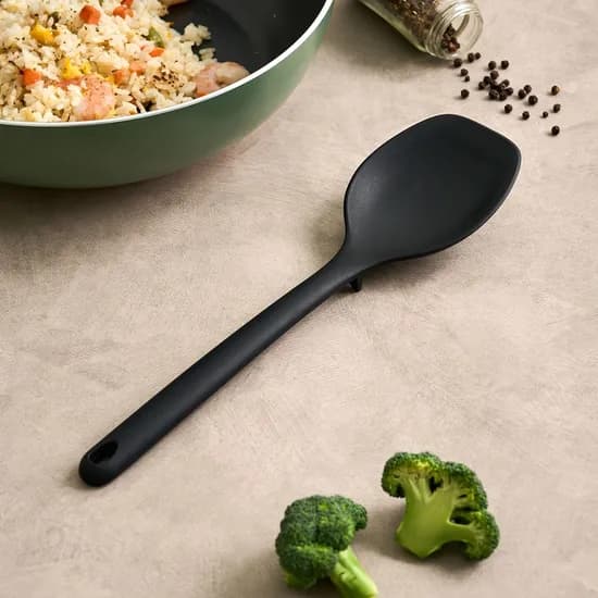 바닥에 닿지 않는 실리콘 요리스푼 블랙