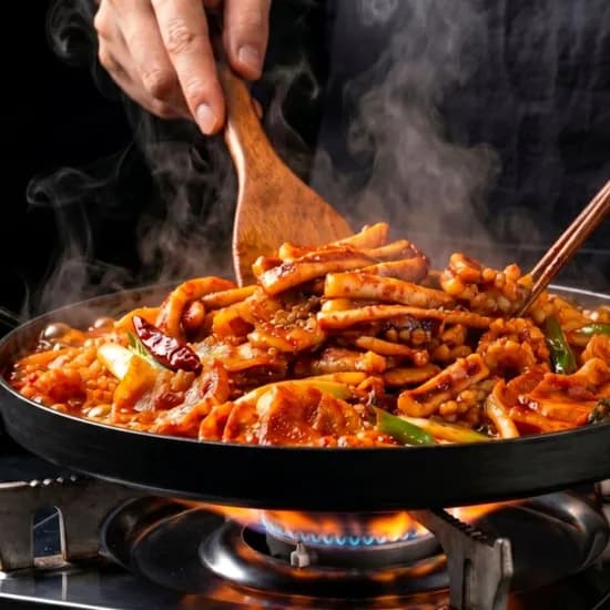 연남동 기사식당 듀록 흑돼지 양념 오징어 삼겹살구이 600G + 600G