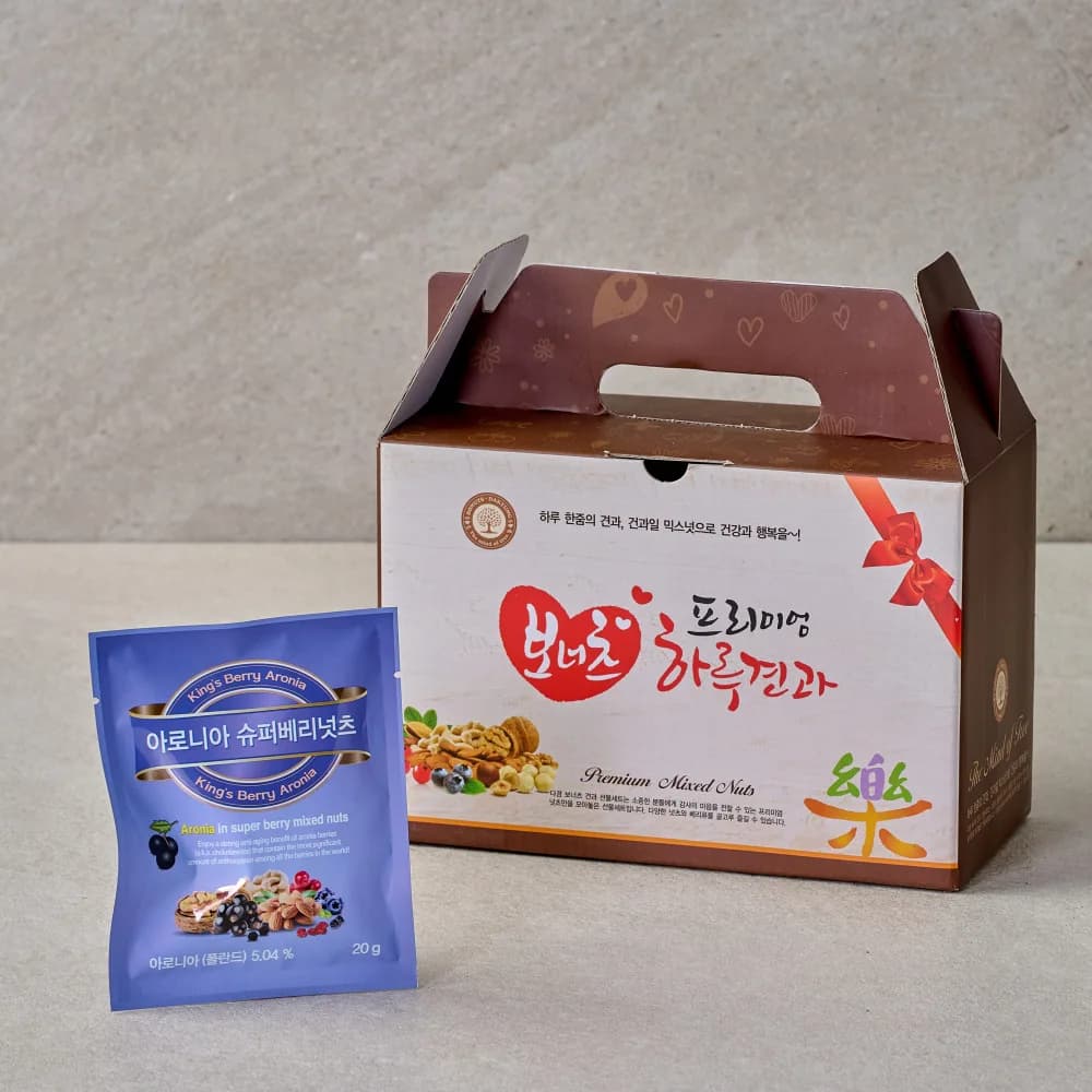 베트남 망고젤리 320g x 2봉( 5,521원/무료) , 슈퍼베리너츠 20g x 15봉(7,069원/무료)