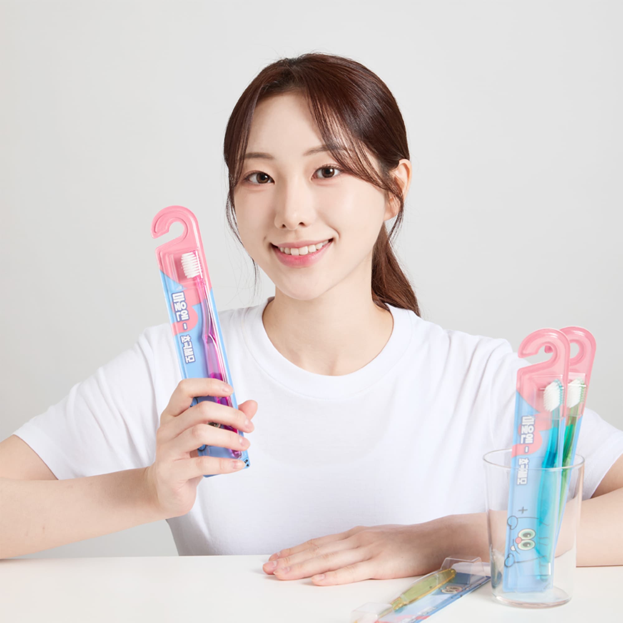 초극세모 칫솔 12개 (9,900원/무료)1