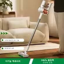 샤오미 휴대용 진공 청소기($16), 샤오미 미지아 디스플레이 진공청소기($60)