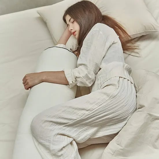 호텔식 파이핑 롱쿠션 겸 바디필로우 2colors 19,900원